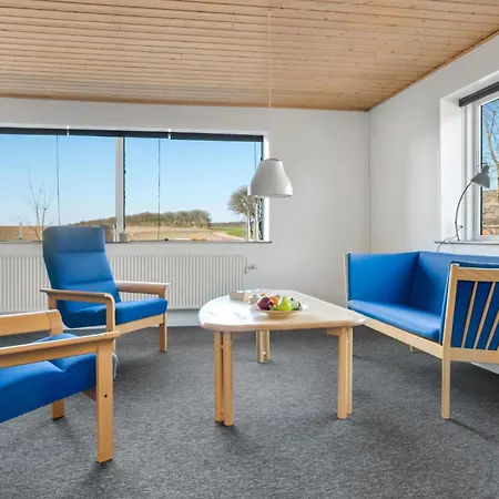 Dom wakacyjny 3 Bedroom Awesome In *