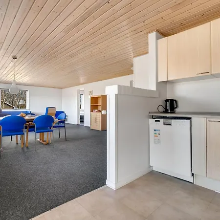 3 Bedroom Awesome In Dom wakacyjny *