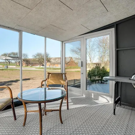 3 Bedroom Awesome In Dom wakacyjny